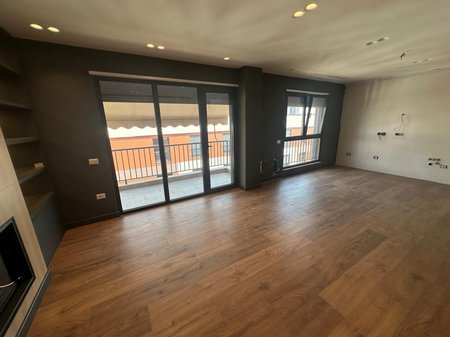 Tirane, shitet apartament 2+1 Kati 3, 128 m² 335.000 € (Liqeni Thate)