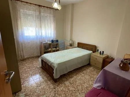 Tirane, shitet apartament 2+1+Ballkon Kati 3, 90 m² 160.000 € (Don Bosko)