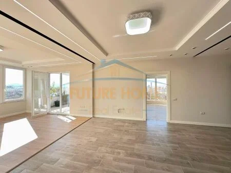 Tirane, shitet apartament 3+1 Kati 5, 164 m² 277.000 € (Xhamlliku)