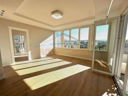 Tirane, shitet apartament 3+1 Kati 5, 164 m² 277.000 € (Xhamlliku)