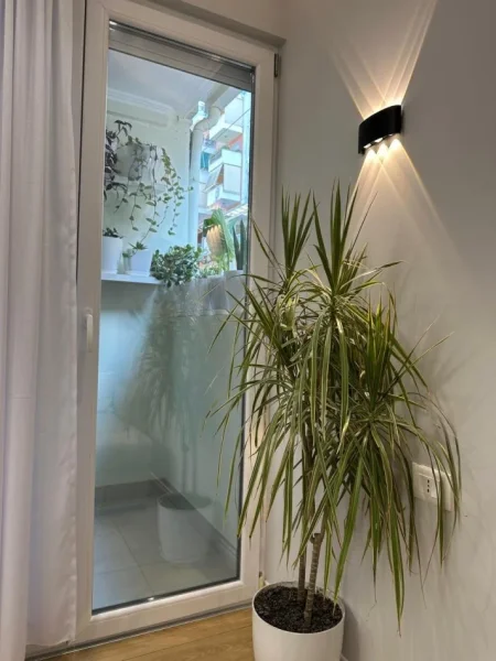 Tirane, shitet apartament 1+1 Kati 1, 43 m² 126.000 € (Fillimi i rruges Peti)