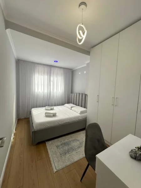 Tirane, shitet apartament 1+1 Kati 1, 43 m² 126.000 € (Fillimi i rruges Peti)