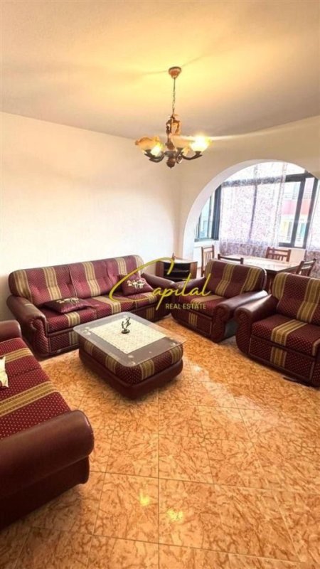 Tirane, jepet me qera apartament 1+1 Kati 5, 60 m² 370 € (KINOSTUDIO)