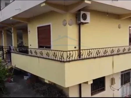 Gjiri Lalezit | Hamallaj, shitet Vile 3 Katshe , 26.000.000 € 