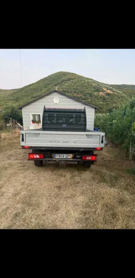 Fier, shitet Kamioncine Ford Nafte, e zeze manuale 220.000 km