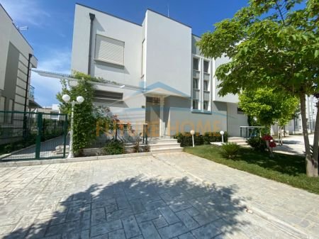 Durres, shitet Vile Kati 1, 468 m² 80.000.000 € 