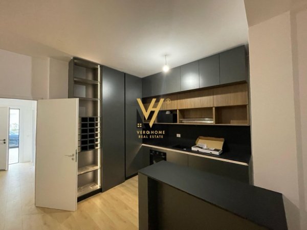 Tirane, jepet me qera apartament 3 Katshe Kati 0, 200 m² 1.600 € (SAUK, ABA RESIDENCE)