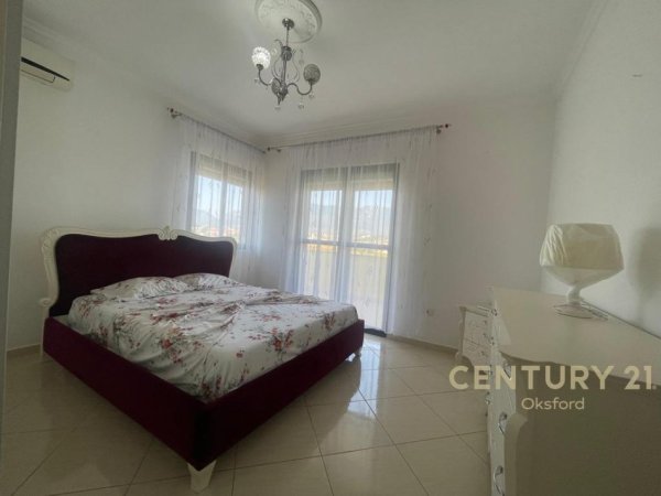 Tirane, jepet me qera apartament 3+1+Aneks+Ballkon Kati 2, 140 m² 550 € (Sauk i Ri)