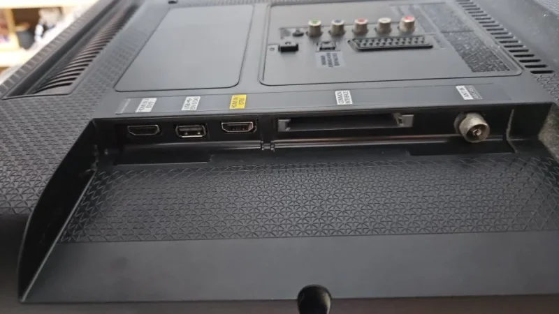 Tirane, shes Flat TV 10.000 Leke