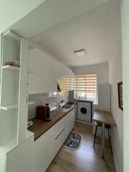 Tirane, jepet me qera apartament 1+1+Ballkon Kati 1, 95 m² 600 € (MYSLYM SHYRI)