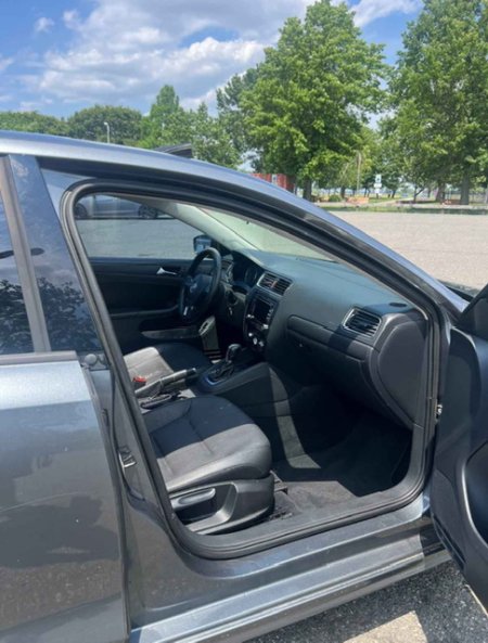Vw Jetta Benzin+100%Gaz,Automat  6.900 €