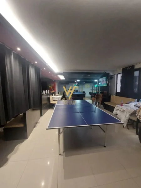 Tirane, shitet dyqan Kati 0, 110 m² 245.000 € (KODRA E DIELLIT)