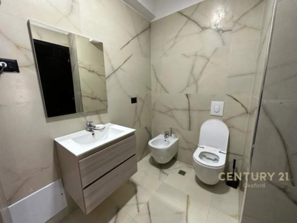 Tirane, jepet me qera apartament 1+1 Kati 7, 98 m² 350 Euro (Astiri)