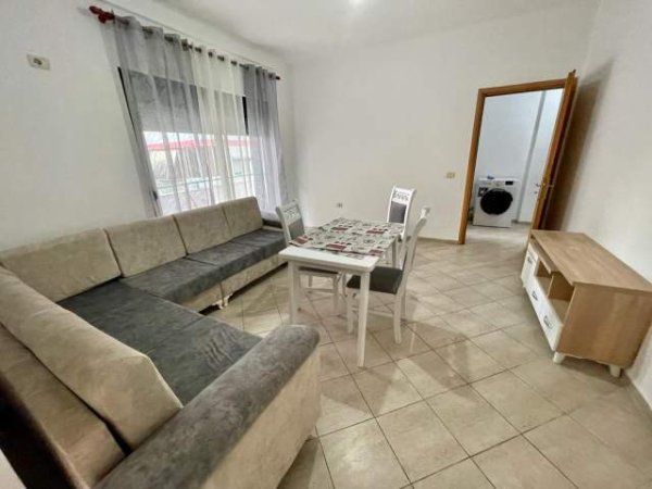 Tirane, jepet me qera 1+1+BLK Kati 2, 75 m² 350 Euro