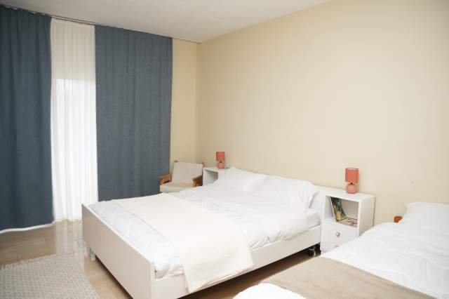 Tirane, jap me qera apartament 1+1+A+BLK Kati 4, 83 m² 50 Euro (Qemal Stafa)