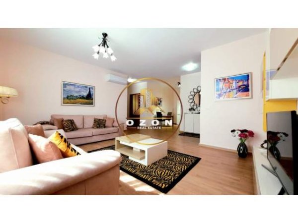 Tirane, jepet me qera apartament 2+1+A+BLK Kati 3, 115 m² 700 Euro (KOPSHTI ZOOLOGJIK)