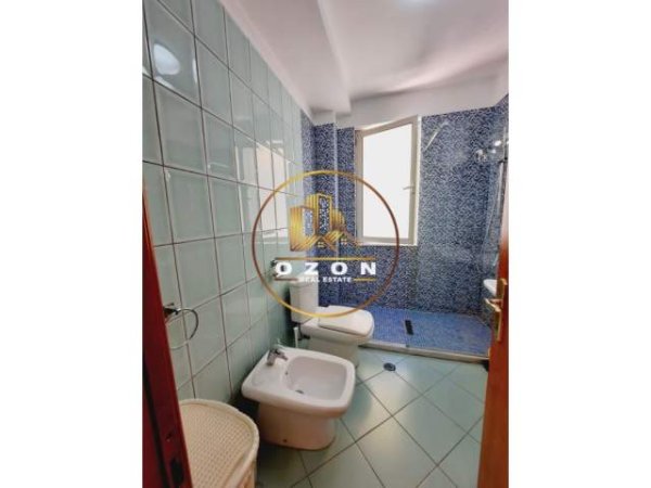Tirane, jepet me qera apartament 2+1+A+BLK Kati 3, 115 m² 700 Euro (KOPSHTI ZOOLOGJIK)