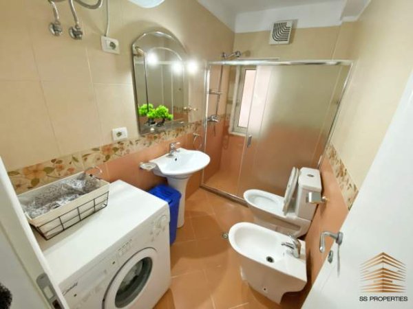 Tirane, jepet me qera apartament 2+1+A+BLK Kati 2, 73 m² 700 Euro (stadiumi dinamo)