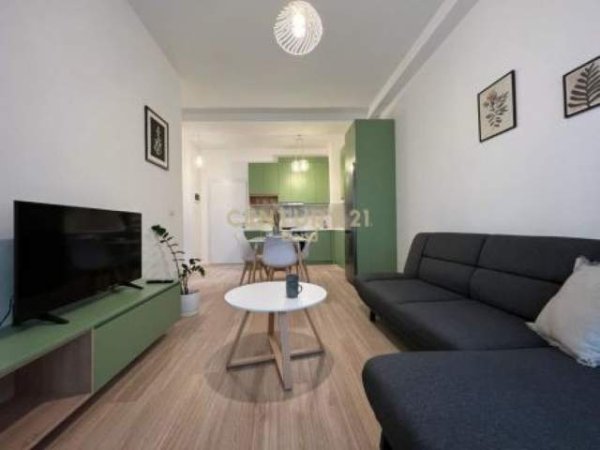 Tirane, jepet me qera apartament 1+1+BLK Kati 3, 62 m² 500 Euro (KOMPLEKSI MAGNET)