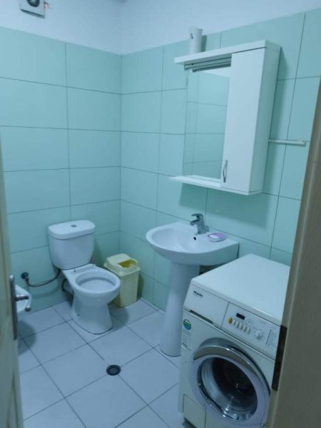 Tirane, jepet me qera apartament 2+1 Kati 8, 76 m² 35.000 Leke (pas Spitalit Amerikan 3)