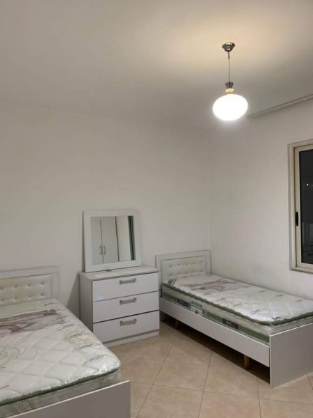 Tirane, jepet me qera apartament 2+1+BLK Kati 6, 95 m² 38.000 Leke (Astir)
