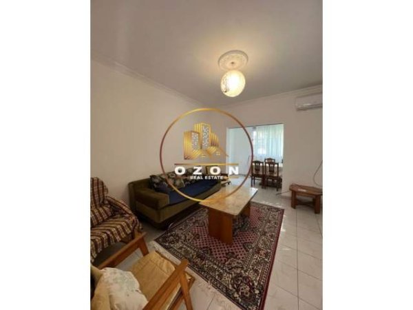 Tirane, jepet me qera apartament 2+1+A+BLK Kati 1, 75 m² 40.000 Leke (TREGU ELEKTRIK)