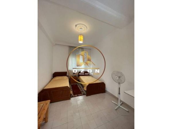 Tirane, jepet me qera apartament 2+1+A+BLK Kati 1, 75 m² 40.000 Leke (TREGU ELEKTRIK)