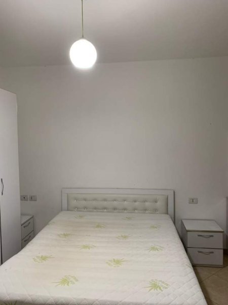 Tirane, jepet me qera apartament 2+1+BLK Kati 6, 95 m² 38.000 Leke (Astir)
