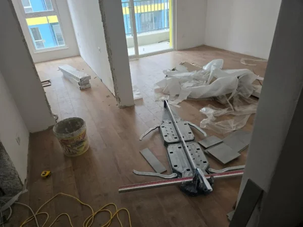 Tirane, shitet apartament 1+1+Aneks+Ballkon Kati 3, 60 m² 85.000 € (Kompleksi Univers City)