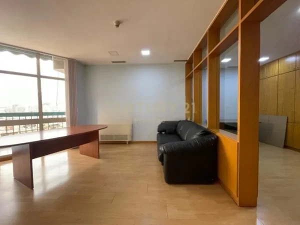 Tirane, shitet apartament duplex 4+1+Aneks+Ballkon Kati 7, 190 m² 485.000 € (Rruga e Kavajes)