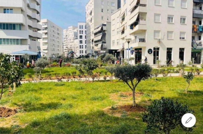 Tirane, jepet me qera apartament 2+1 Kati 6, 95 m² 650 € (ISH PARKU)