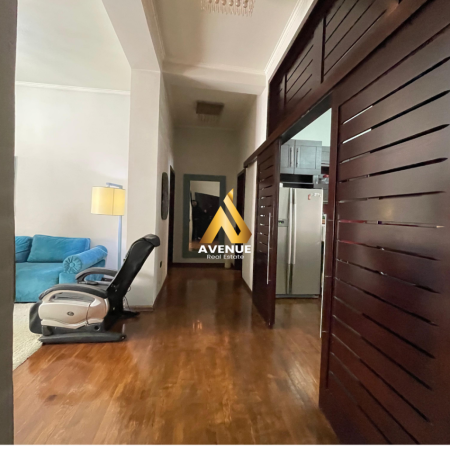 Tirane, jepet me qera apartament 2+1+Ballkon Kati 3, 120 m² 1.300 € (rruga e dibres)