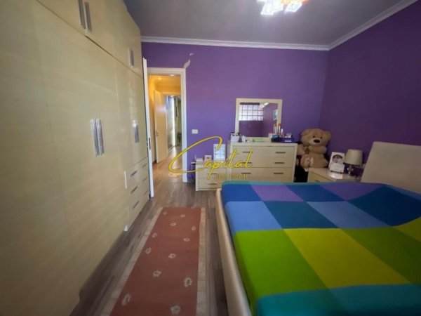 Tirane, shitet apartament 2+1 Kati 2, 84 m² 115.000 € (KOMBINAT)