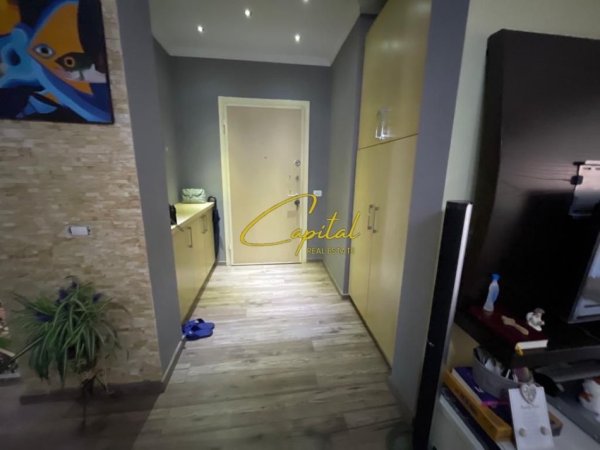 Tirane, shitet apartament 2+1 Kati 2, 84 m² 115.000 € (KOMBINAT)