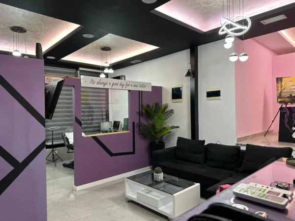 Tirane, shitet ambjent biznesi Kati 1, 120.000 € (" Idriz Dollaku")