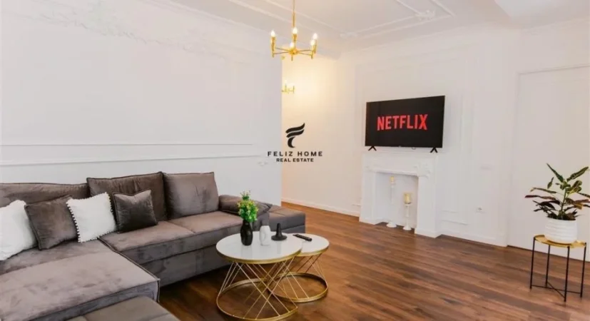 Tirane, jepet me qera apartament 1+1 Kati 9, 75 m² 550 € (VILA L)