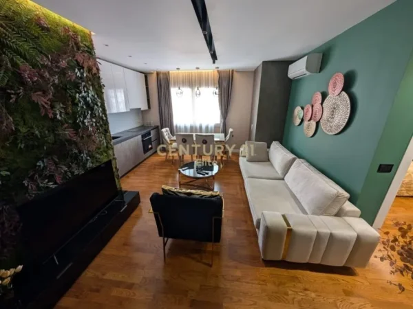 Tirane, jepet me qera apartament 1+1 Kati 6, 70 m² 800 € (Pallatet Agimi)