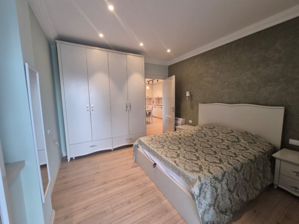 Tirane, jepet me qera apartament 1+1 Kati 7, 70 m² 600 € (tek 21 Dhjetori)