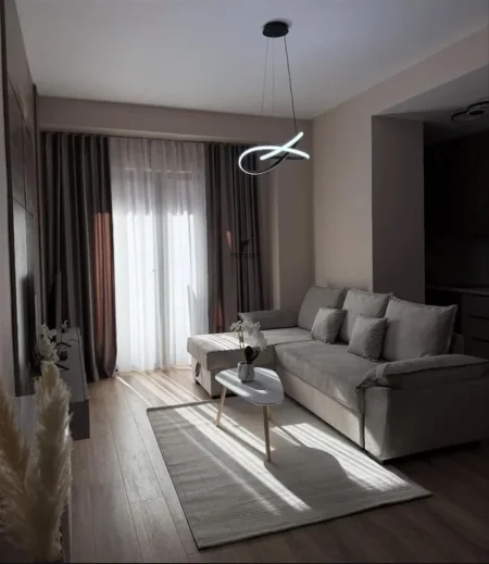 Tirane, shitet apartament 1+1 Kati 14, 89 m² 227.000 € (GARDEN BUILDING)