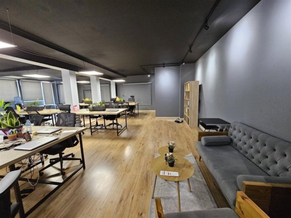 Tirane, shitet apartament duplex 2+1+Aneks+Ballkon Kati 12, 277 m² 900.000 € (Kullat Binjake)