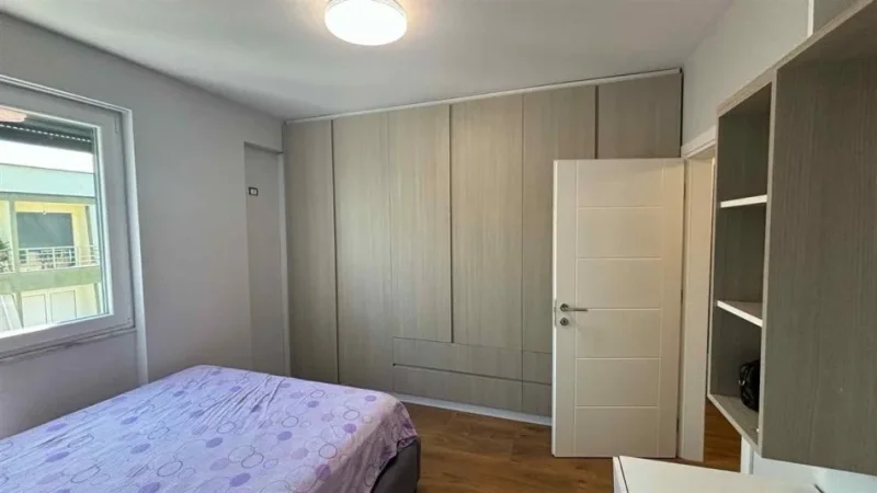 Apartament 1+1 me qera tek 5 maji (45,000 Leke)