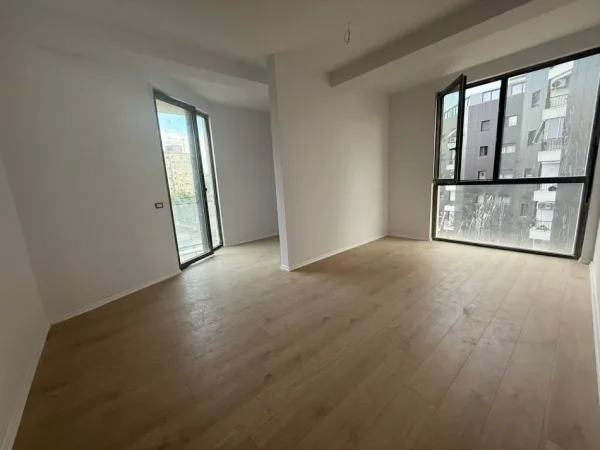 Tirane, shitet apartament 2+1+Ballkon Kati 2, 107 m² 230.000 € (Tek Rruga Mine Peza, ID 41211895)