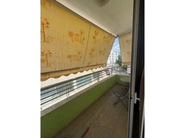 Tirane, jepet me qera apartament 2+1+Ballkon Kati 2, 90 m² 750 € (Selite)