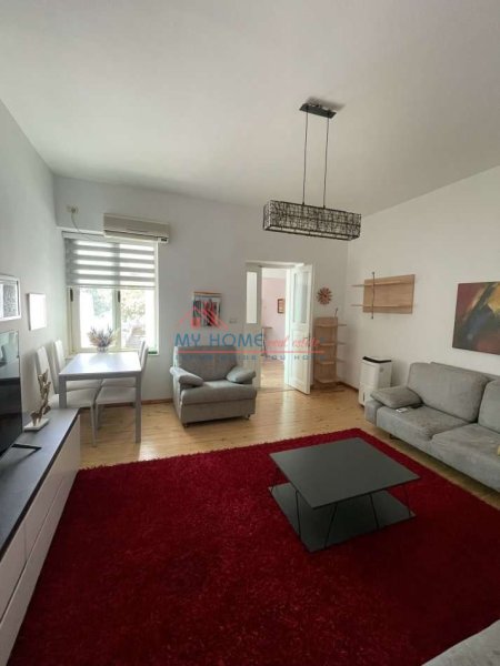 Tirane, jepet me qera apartament 1+1+Ballkon Kati 1, 70 m² 600 € (Myslym Shyri)