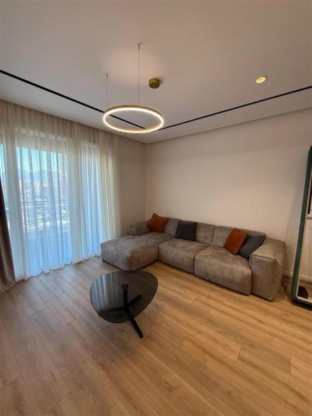 Tirane, jepet me qera apartament 2+1+Ballkon Kati 6, 125 m² 1.250 € (Parku Olimpik)