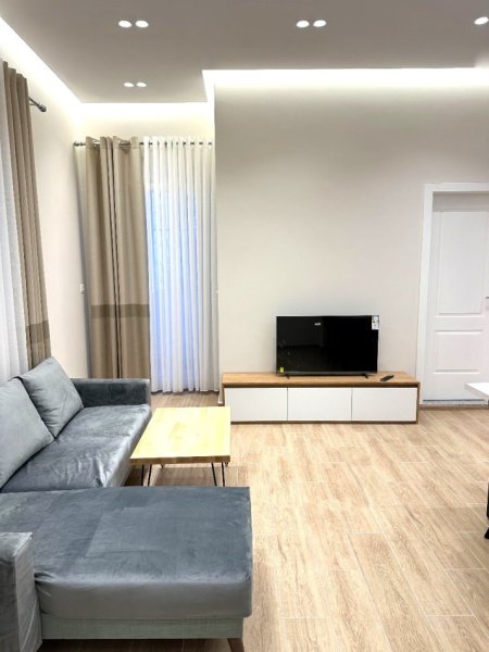 JEPET ME QERA APARTAMENT 2+1 I MOBILUAR TEK ZOGU I ZI, Kati 0, 70 m² 600 €URO