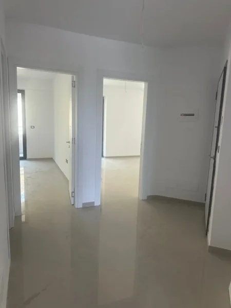 Durres, shitet apartament 2+1 Kati 3, 138 m² 285.000 € (Durres 