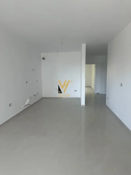 Durres, shitet apartament 2+1+Ballkon Kati 3, 138 m² 285.000 € (CURRILAT)