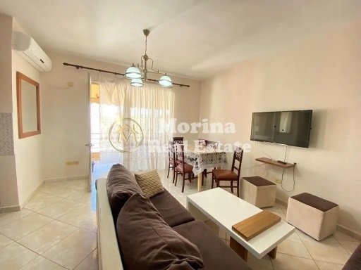 Tirane, jepet me qera apartament 3+1+Ballkon Kati 6, 146 m² 570 € (Astir)