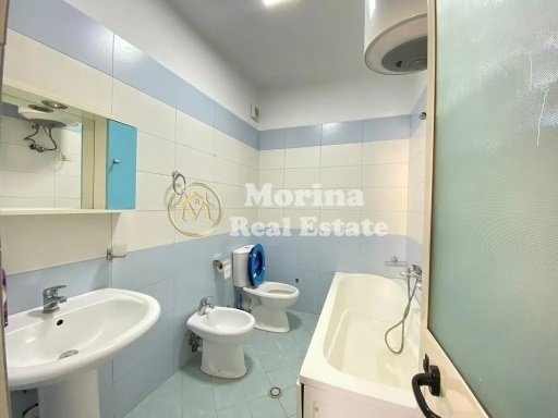 Tirane, jepet me qera apartament 3+1+Ballkon Kati 6, 146 m² 570 € (Astir)